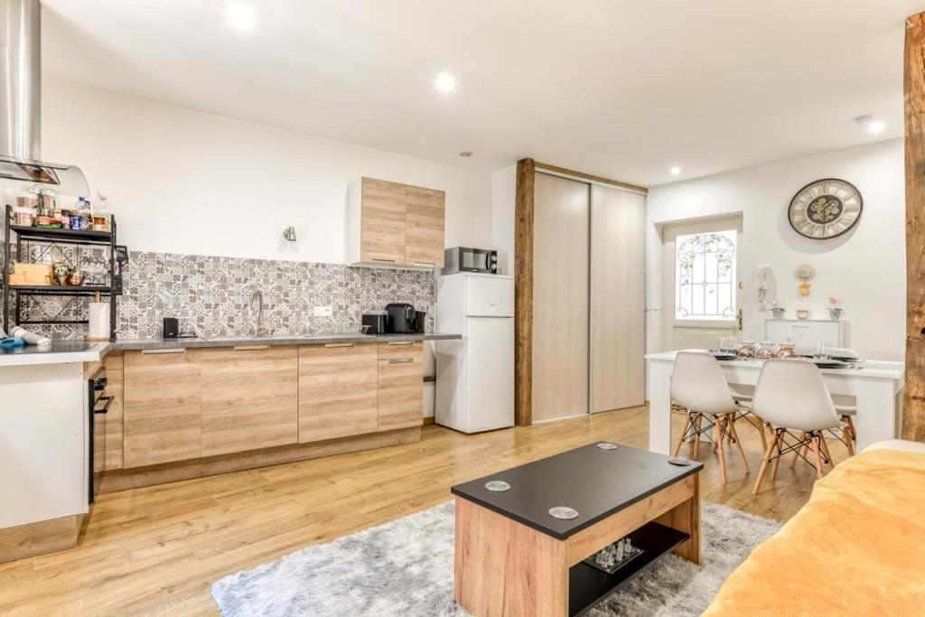 Apartmán Soleil Sucre T2 Centre Historique De Narbonne Exteriér fotografie